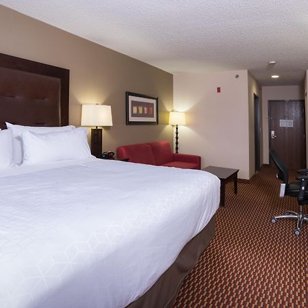 Holiday Inn Express Hartford-Newington By Ihg Exterior foto